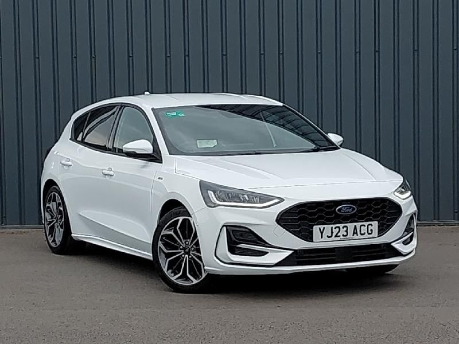 Ford Focus 1.0 EcoBoost Hybrid mHEV 155 ST-Line X 5dr Auto