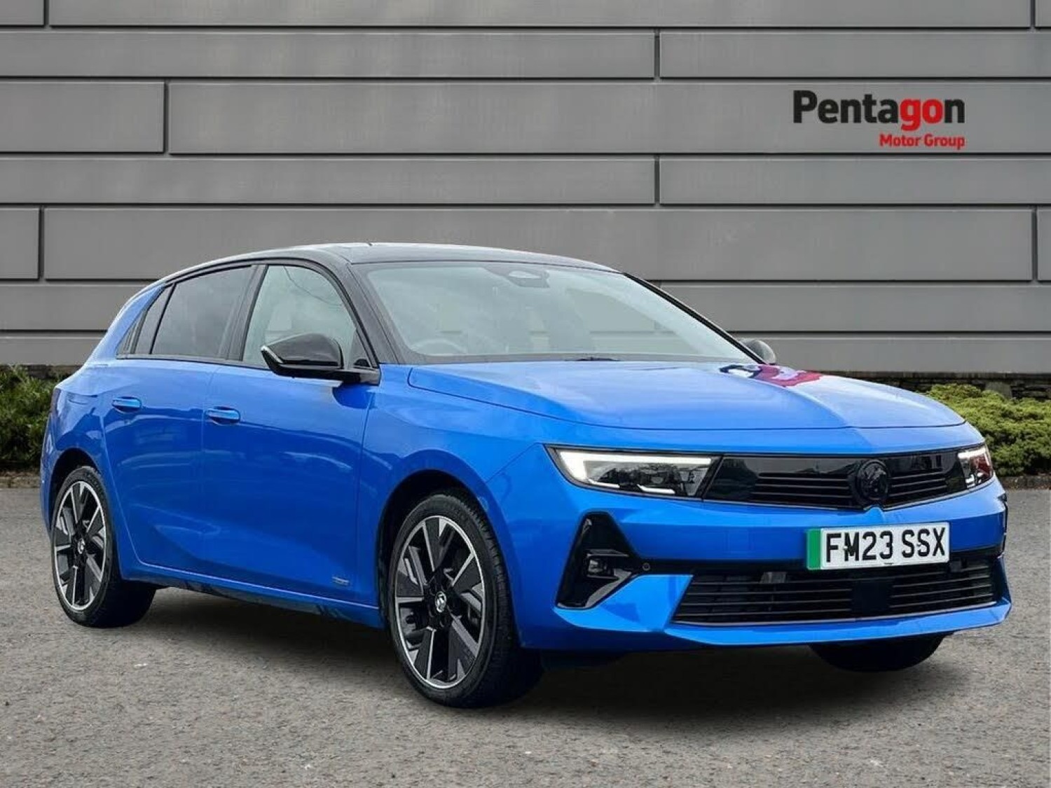 Vauxhall Astra 54kwh Ultimate Hatchback 5dr Electric Auto (156 Ps)