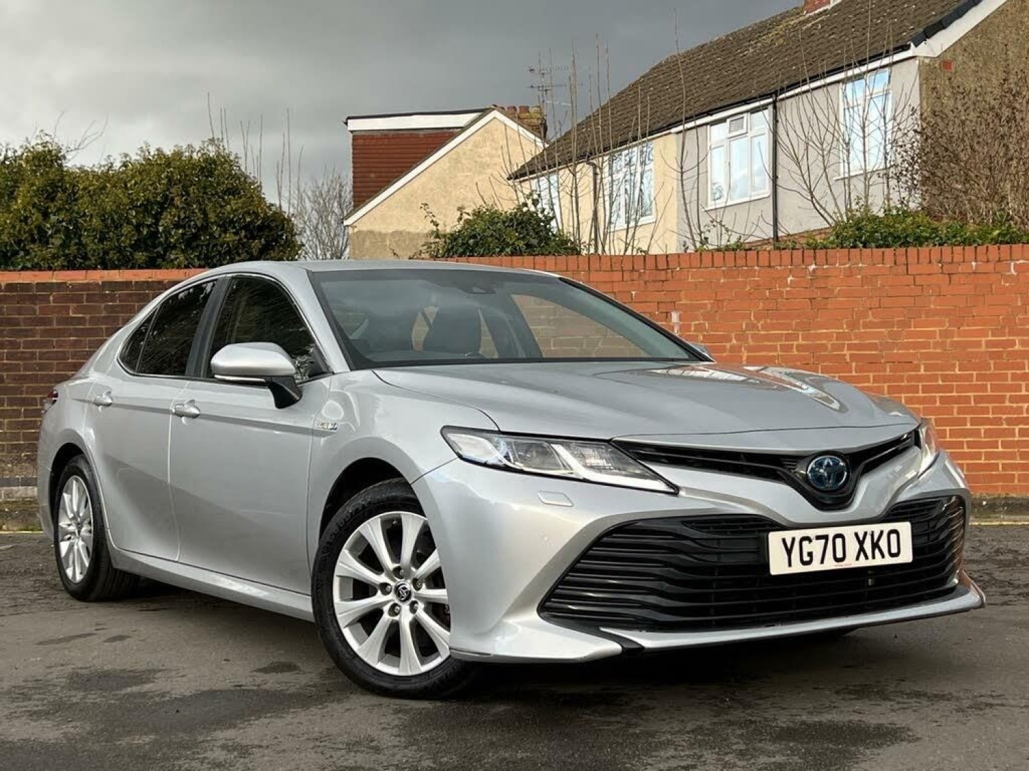 Toyota Camry 2.5 VVT-h Design CVT Euro 6 (s/s) 4dr
