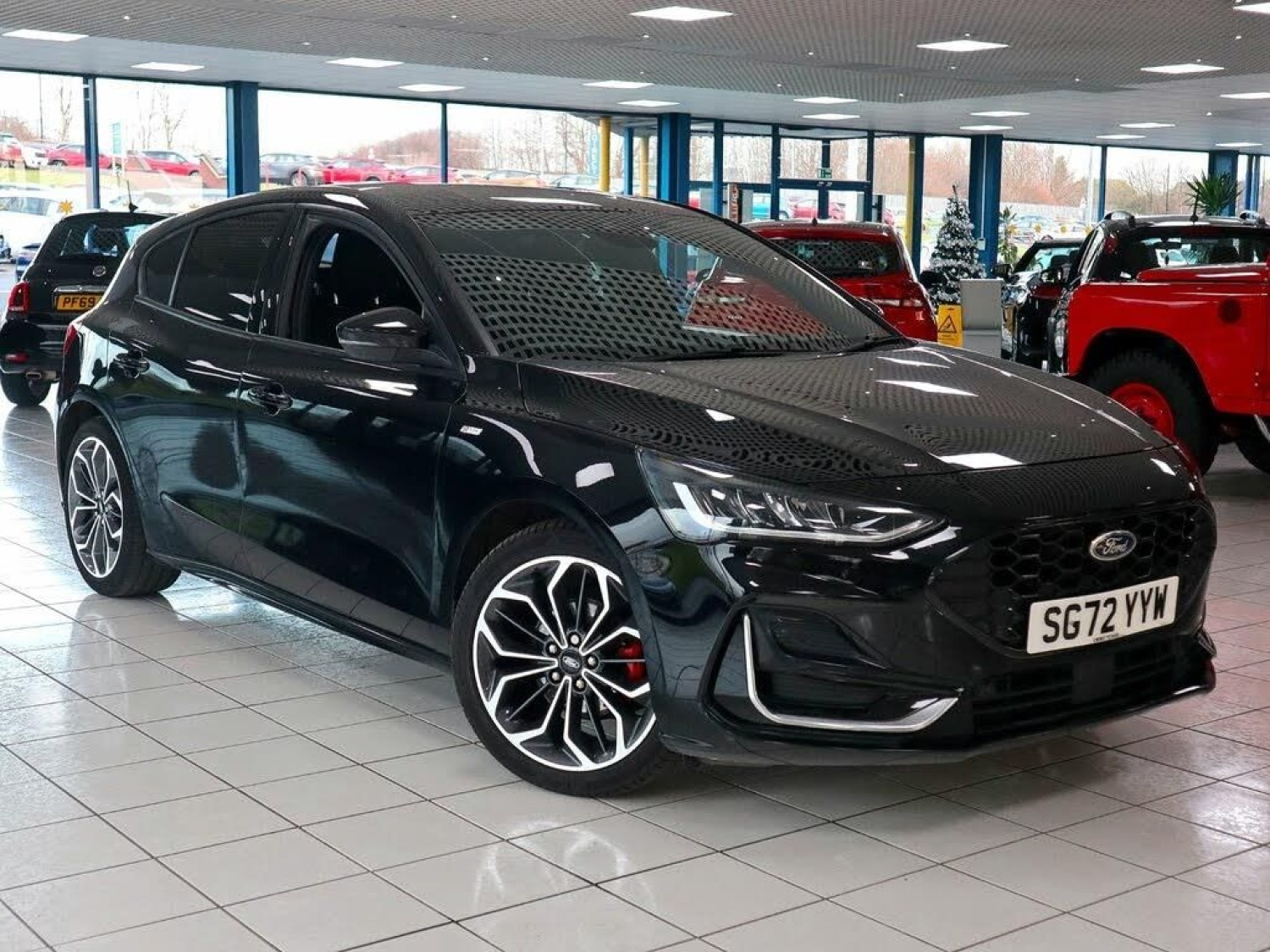 Ford Focus 1.0 ST-Line Vignale EcoBoost 5 Hatch Petrol